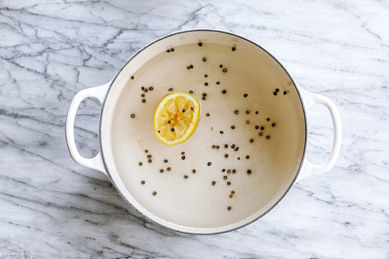 how to boil artichokes