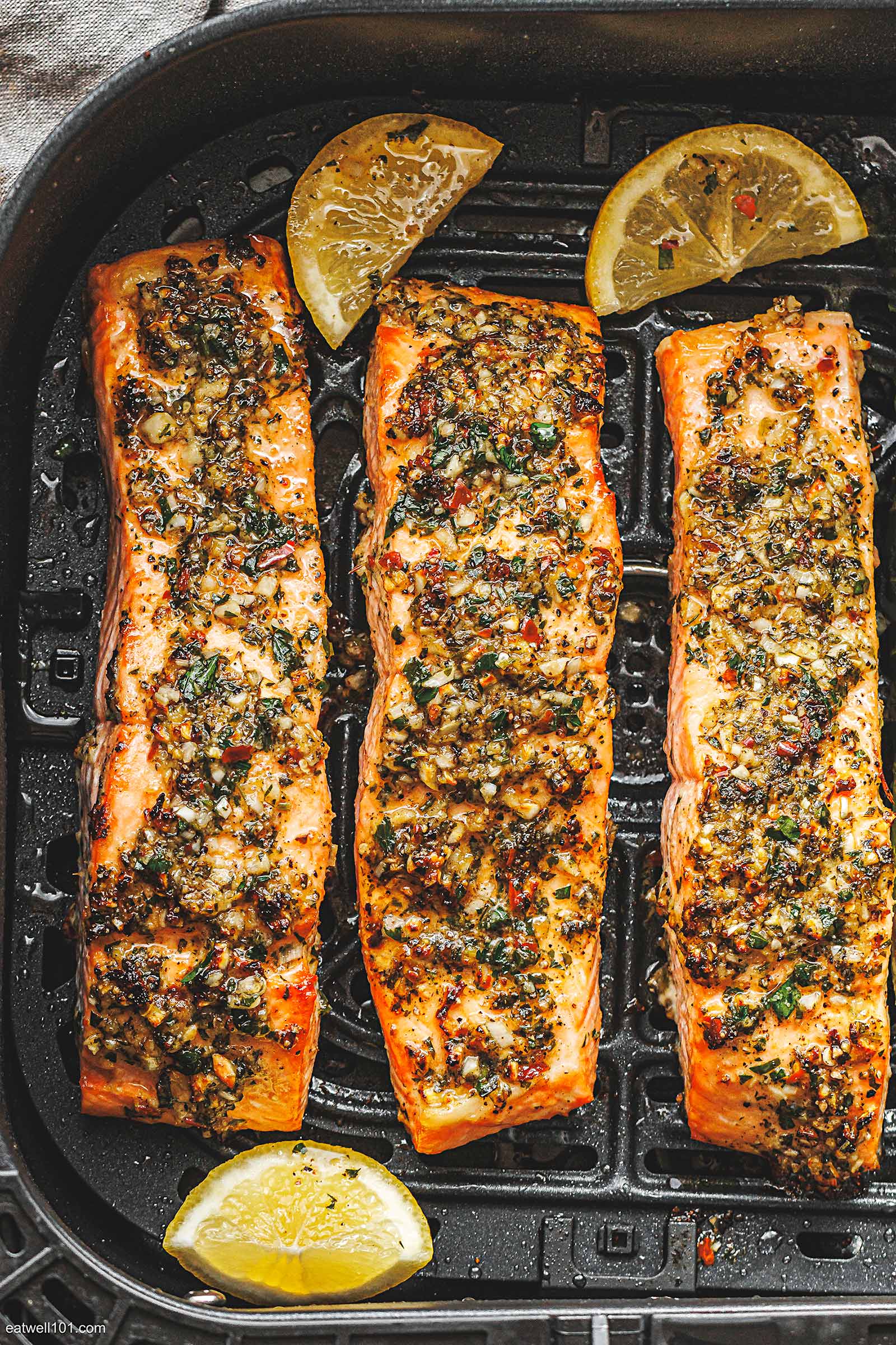 air fryer salmon with garlic butter marinade