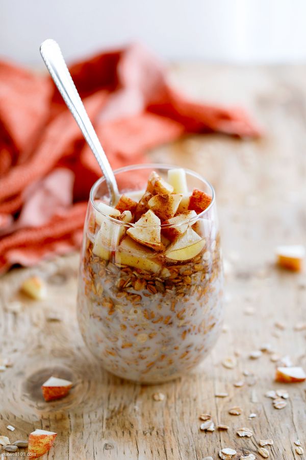 Apple Cinnamon Overnight Oats {Dairy Free}