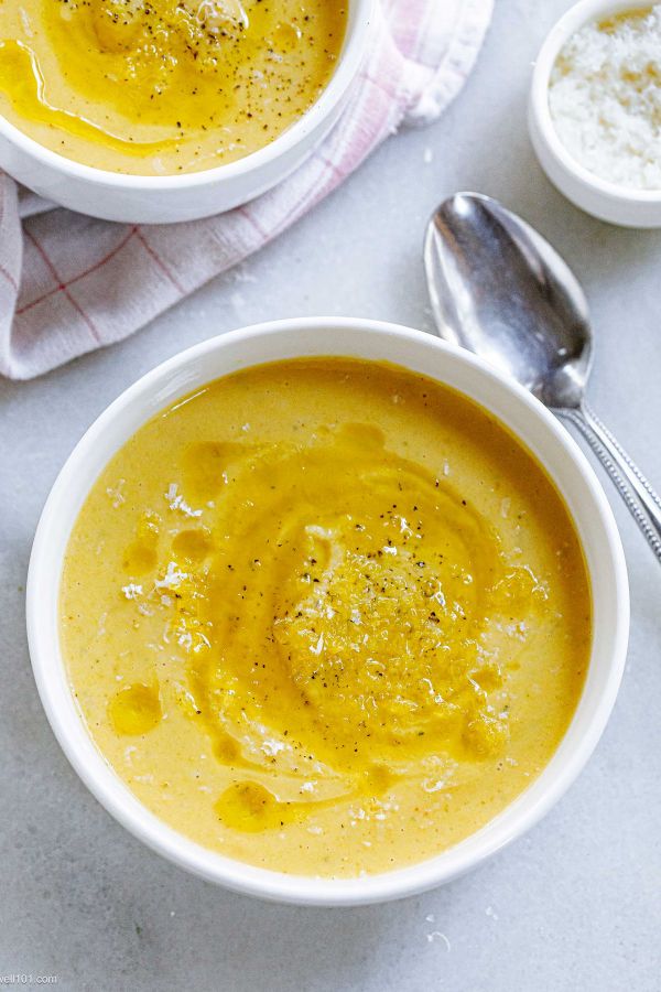 Acorn Squash Soup - #recipe by #eatwell101 - https://www.eatwell101.com/acorn-squash-soup-recipe