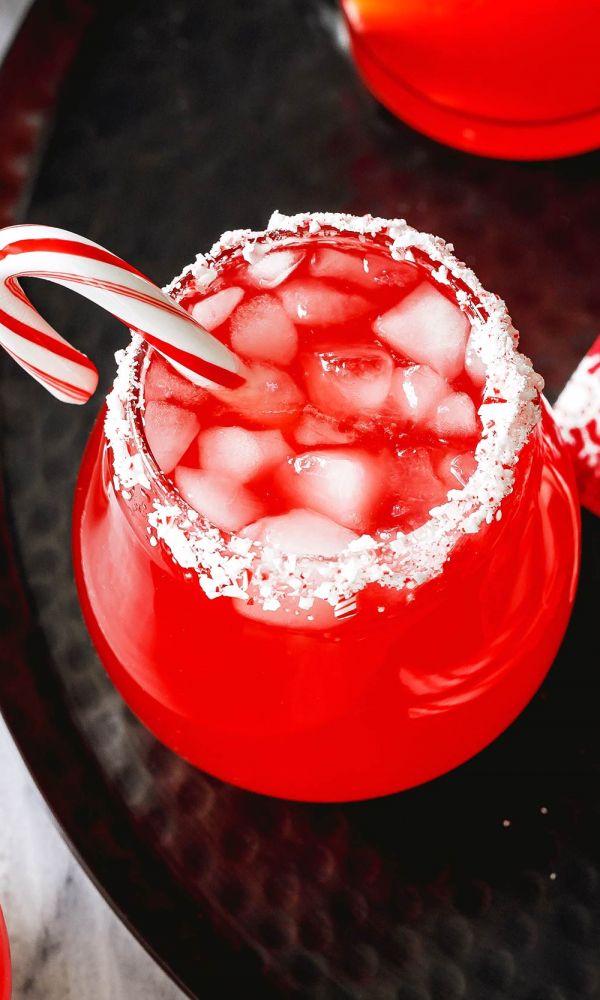 16 Easy Holiday Cocktails