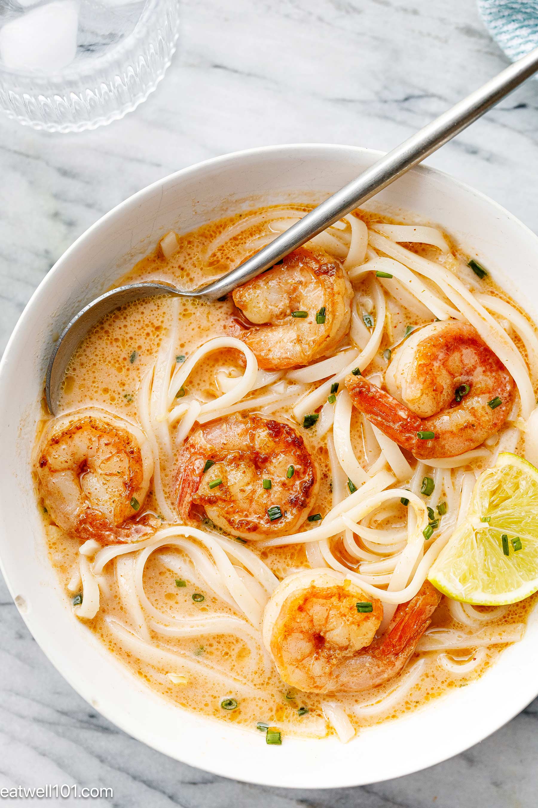 thai soup with shrimp