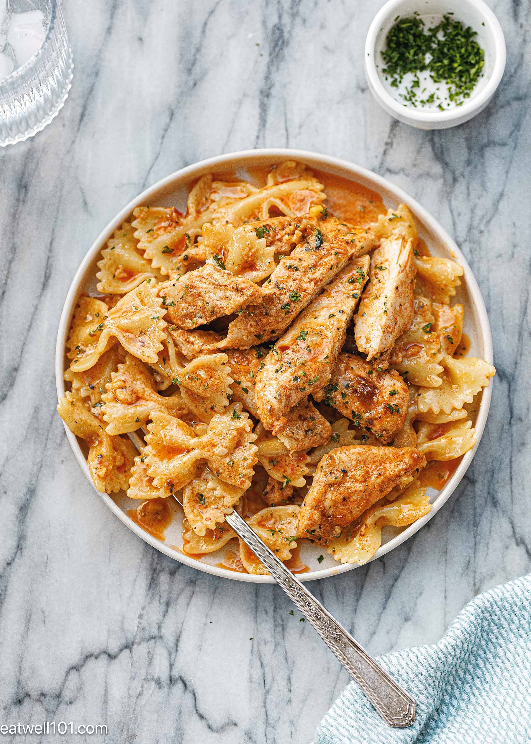 Bang Bang Chicken Pasta recipe-7