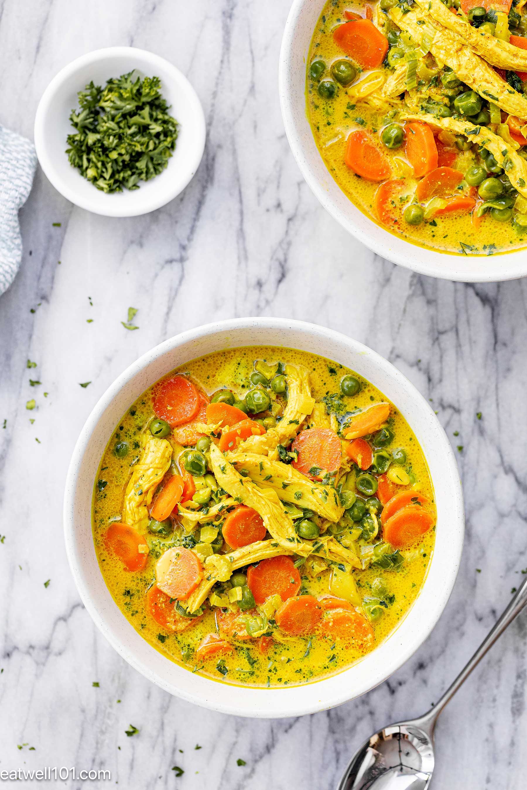chicken soup bowls