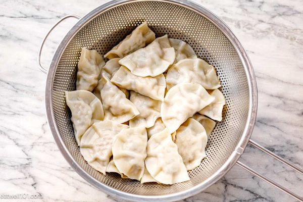 Thai Red Curry Dumpling Soup Recipe