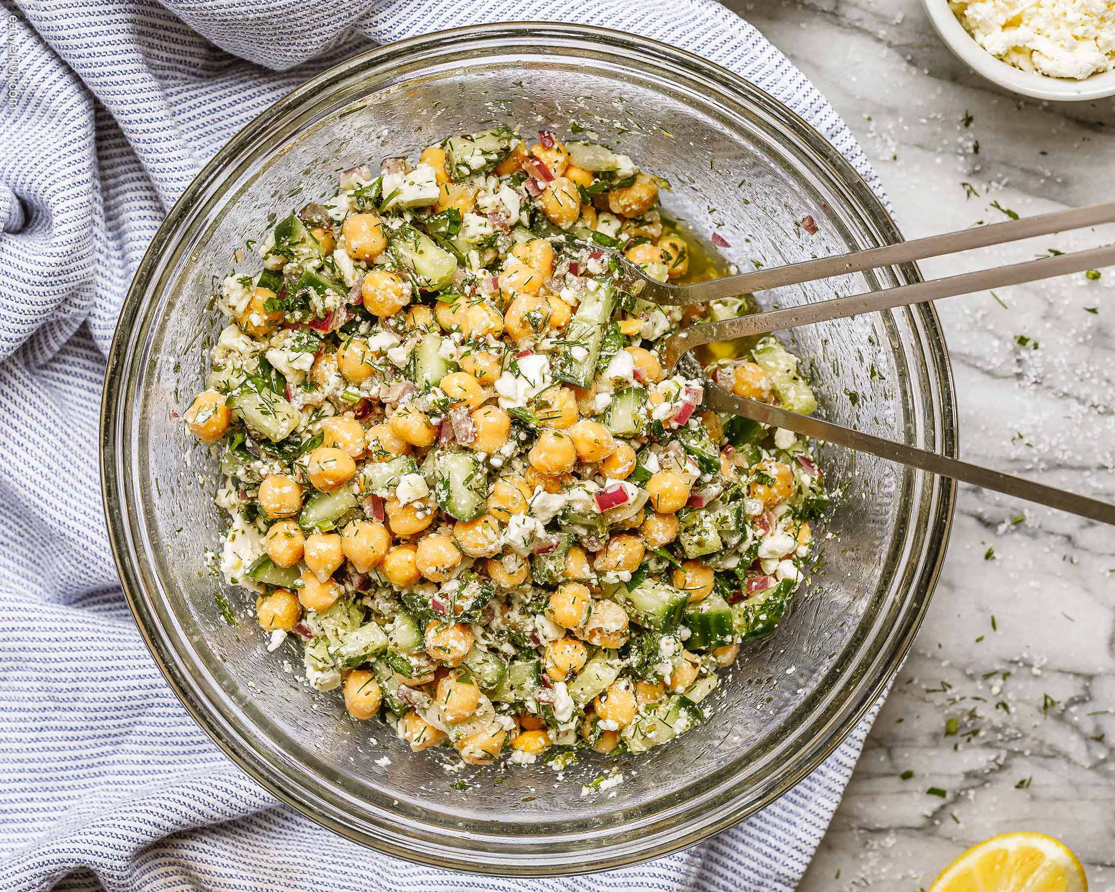 how to make Feta Chickpea Salad