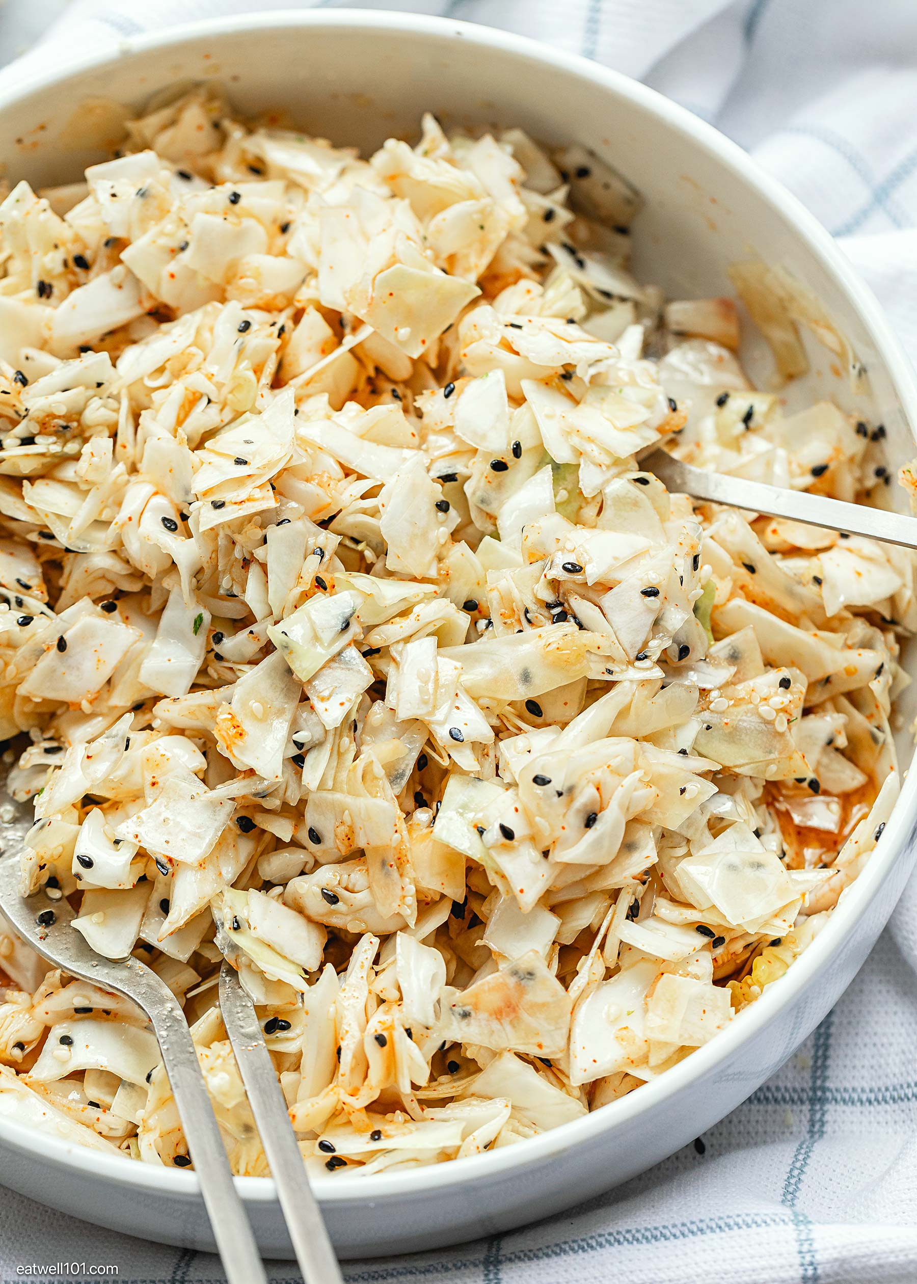 Addictive Cabbage Salad - #recipe by #eatwell101 - https://www.eatwell101.com/addictive-cabbage-salad-recipe