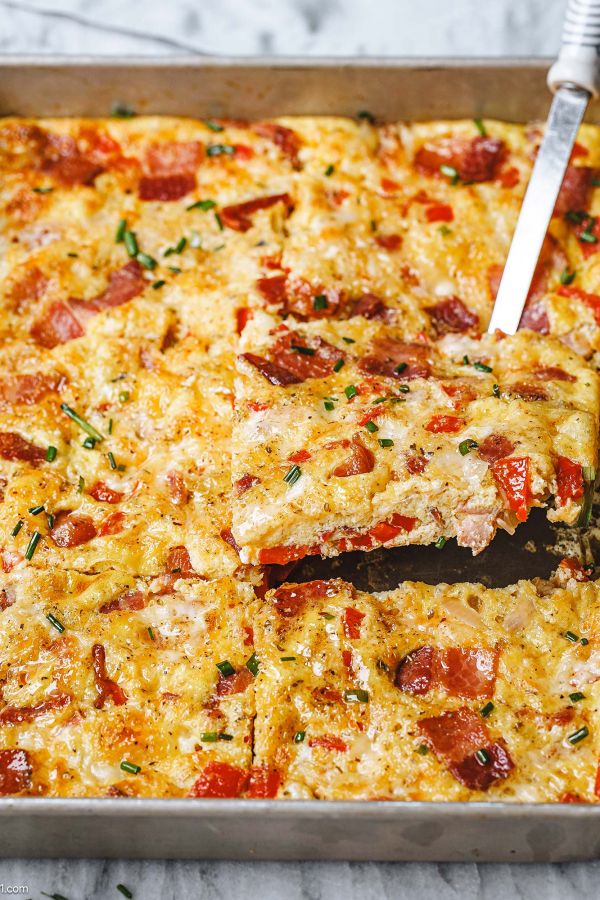 Cheesy Bacon Frittata - #recipe by #eatwell101 - https://www.eatwell101.com/frittata-recipe