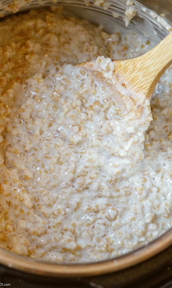 How to Make Steel-Cut Oats in The Instant Pot