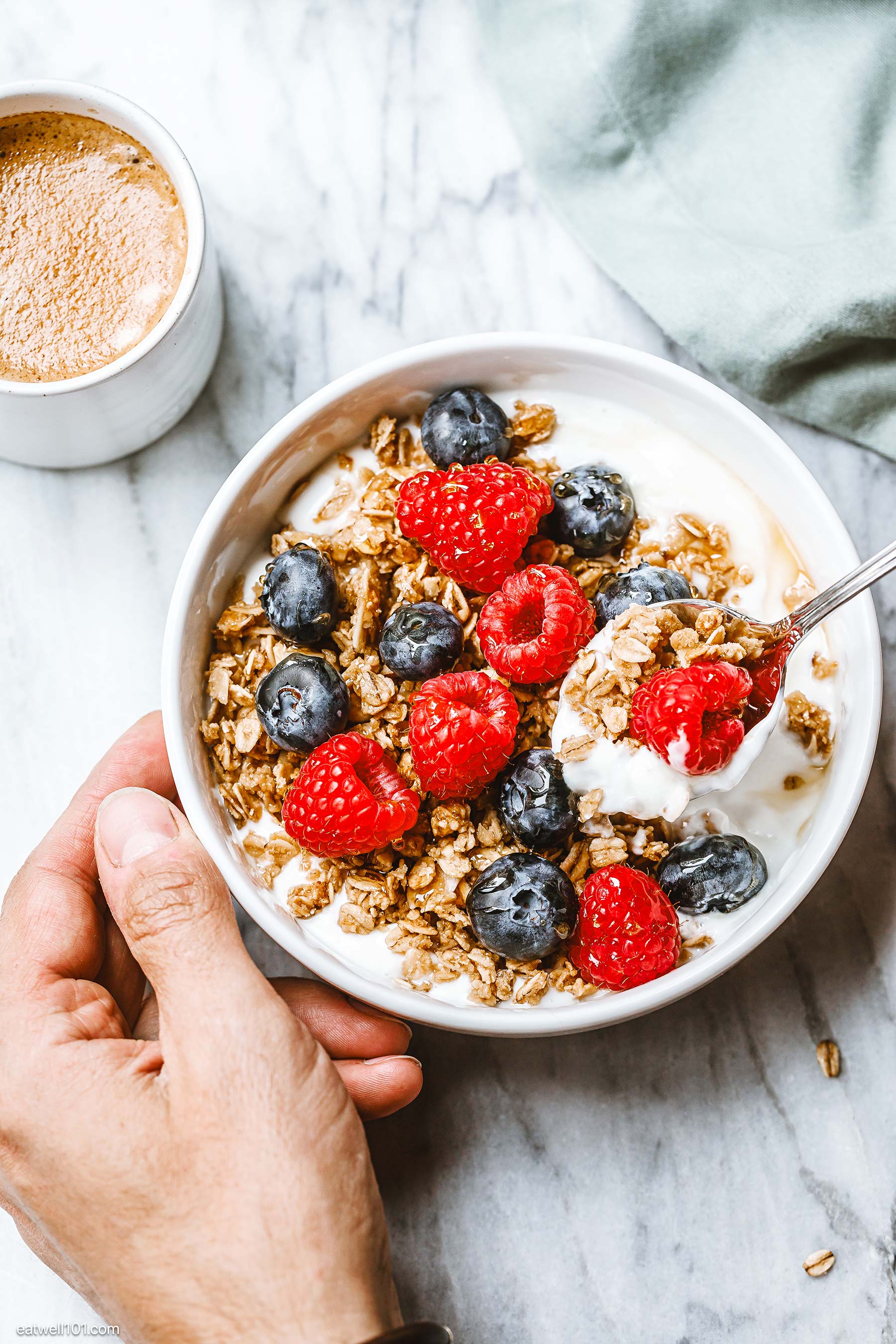 yogurt granola bowl