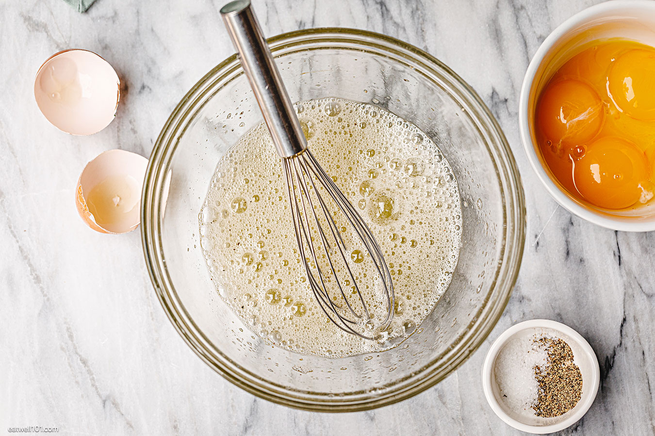 how to make egg white omelet