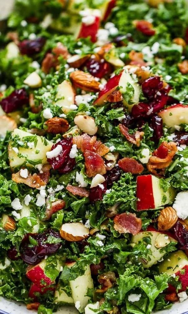 10 Easy and Nutritious Kale Salad Recipes