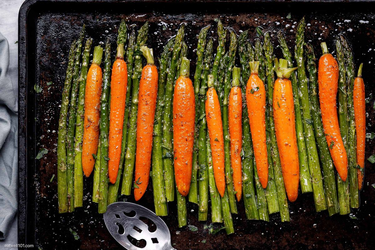Roasted Carrots with Asparagus