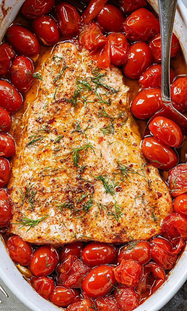 Baked Salmon with Grape Tomatoes