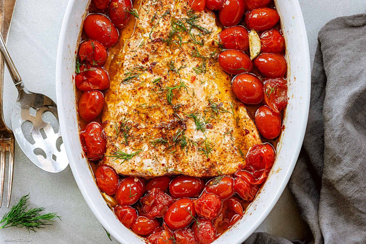 Baked Salmon with Grape Tomatoes