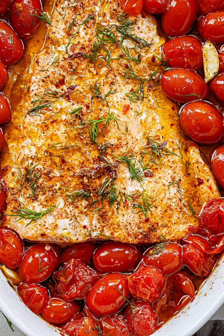 Baked Salmon with Grape Tomatoes