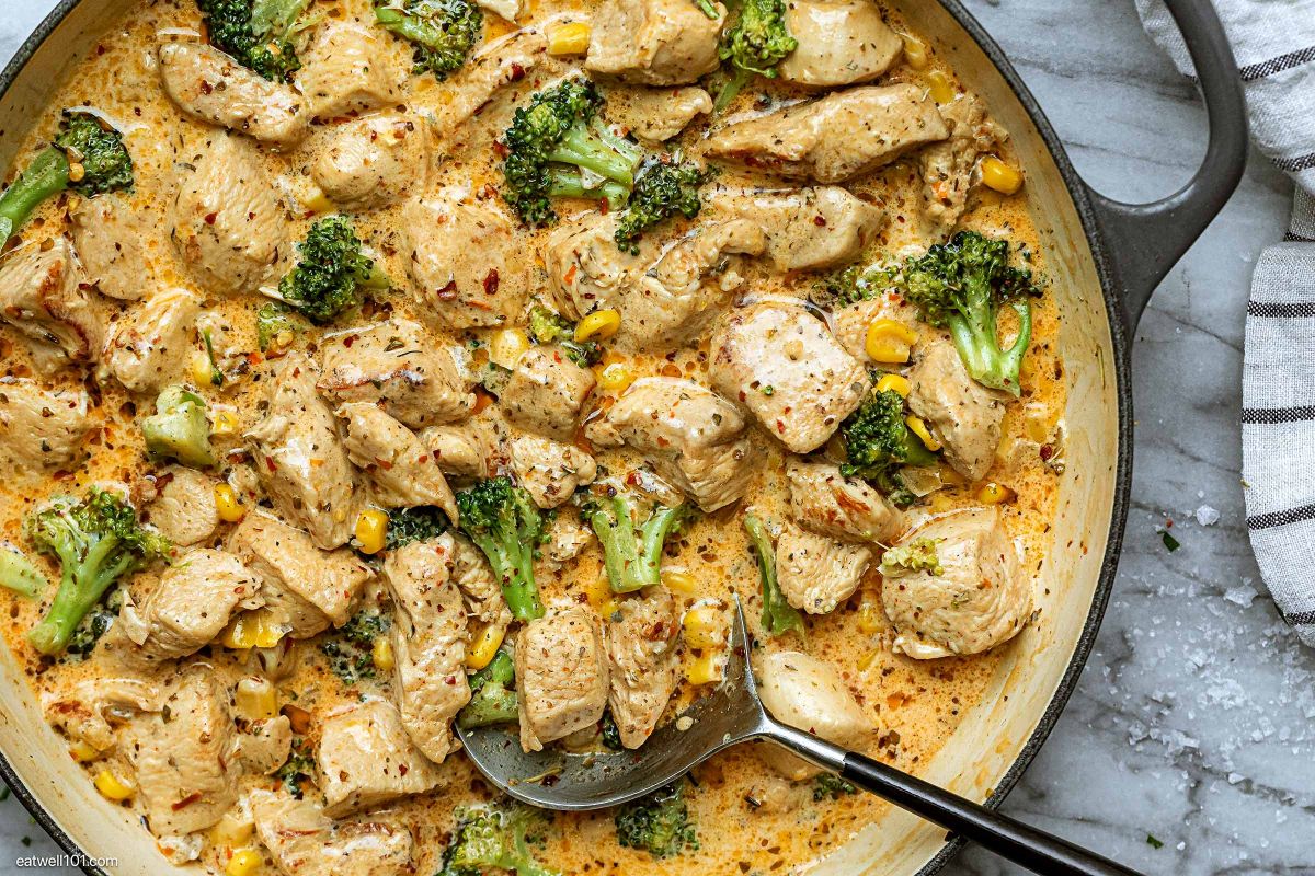 Creamy Chicken with Sweetcorn and Broccoli