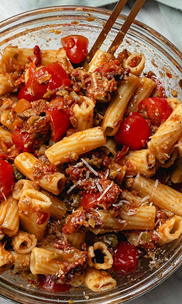 Mediterranean Pasta Salad