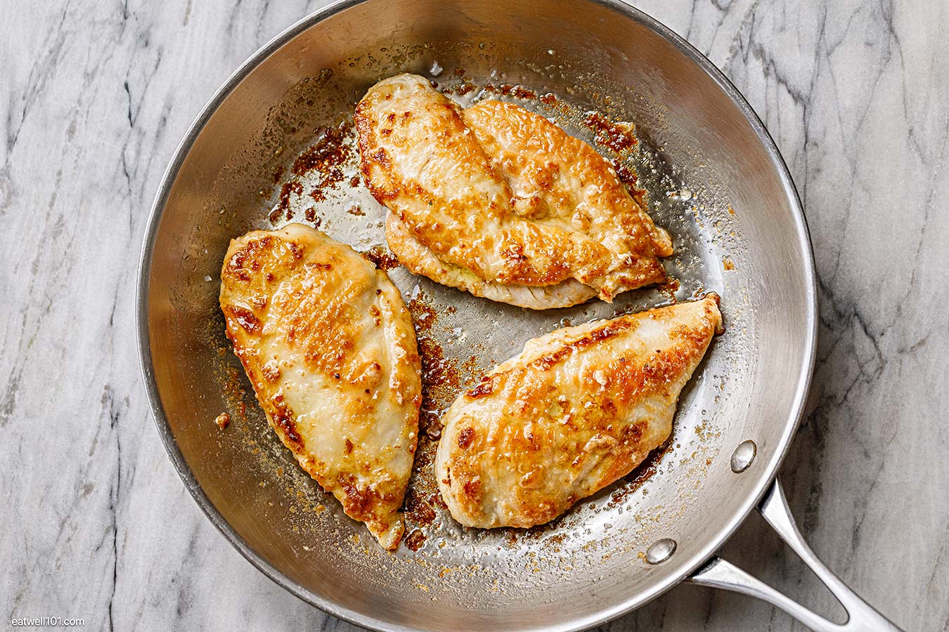 pan searing chicken