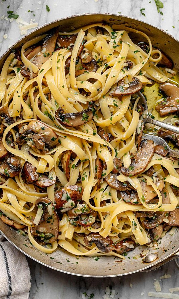 Garlic Mushroom Pasta