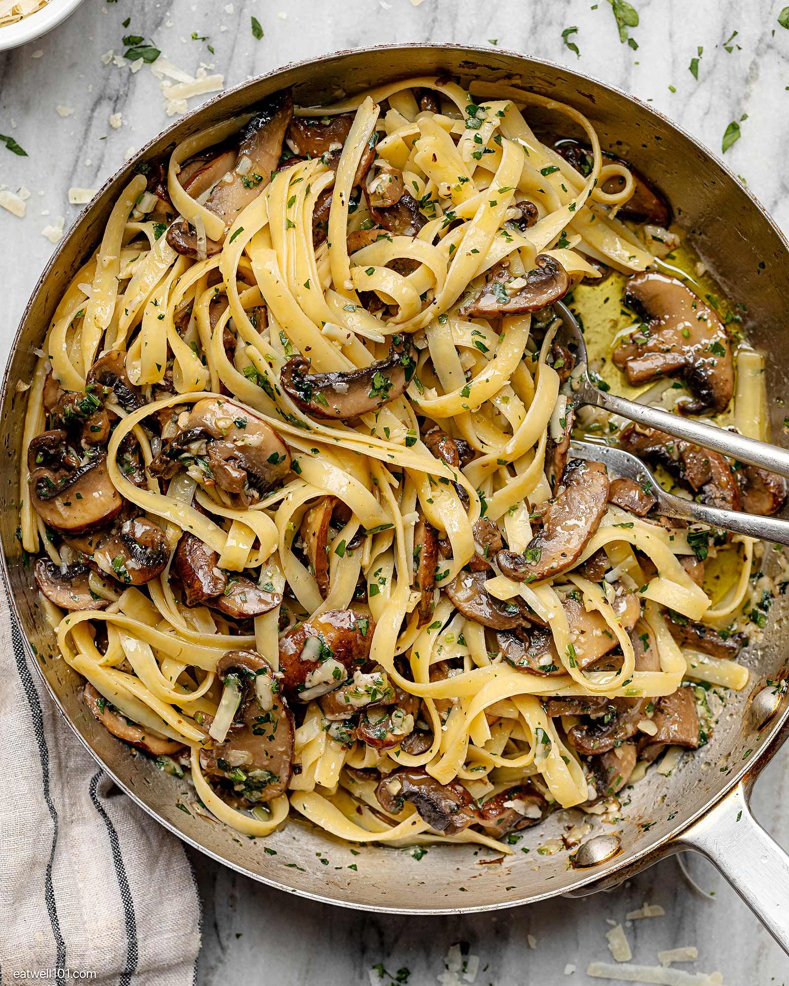 meatless pasta dinner