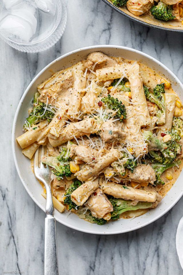 Creamy Chicken Pasta with Sweetcorn and Broccoli