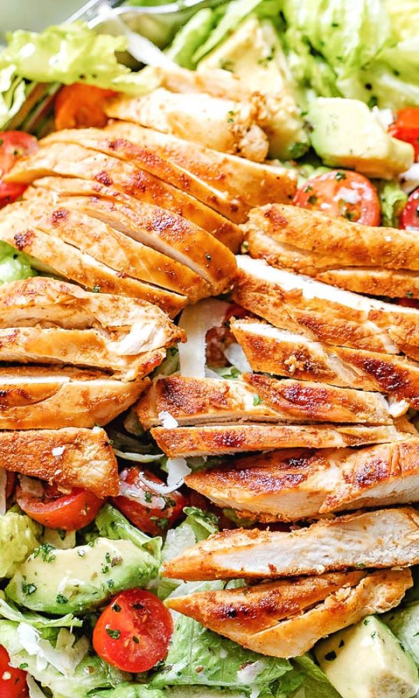 7 High-Protein Salads for a Week of Easy Lunches