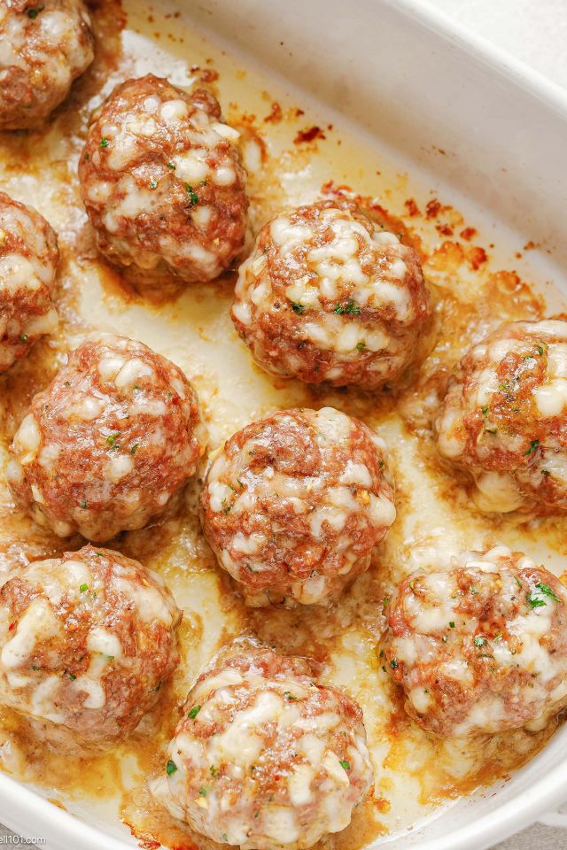 Easy Baked Meatballs (Tender & Juicy)