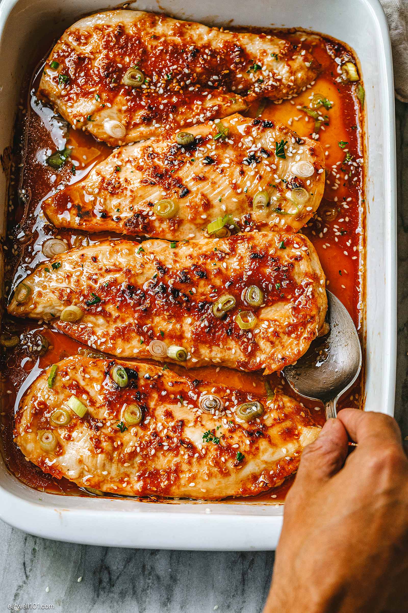 serving baked chicken breasts